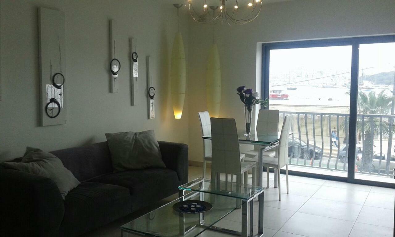 Sliema Sea Front Balcony Apartment Exterior photo