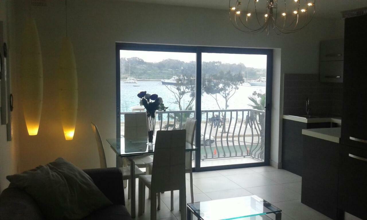 Sliema Sea Front Balcony Apartment Exterior photo